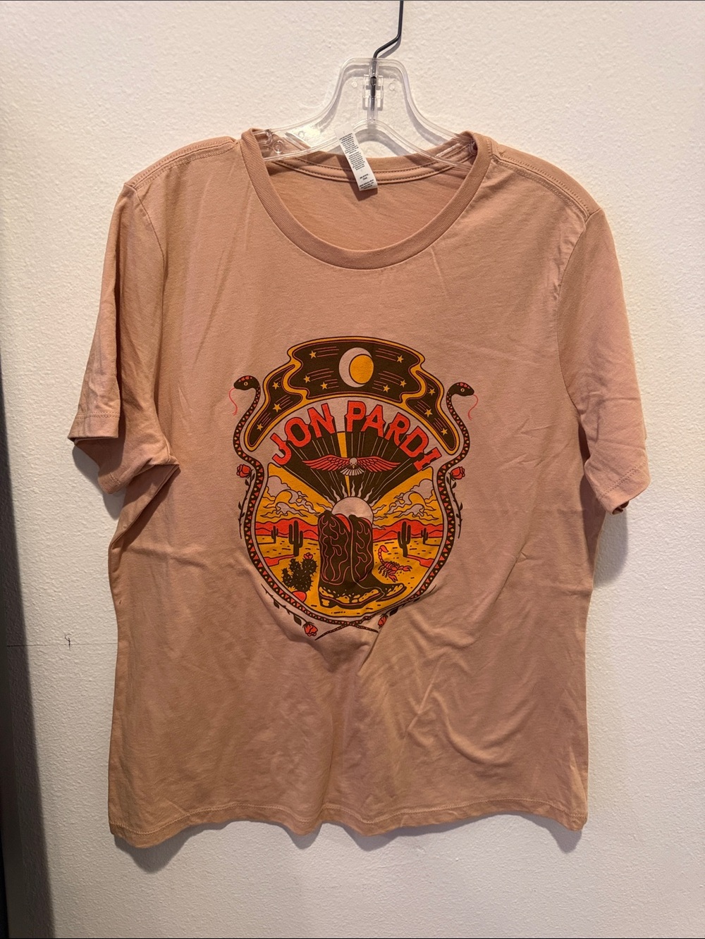 Jon Pardi concert t. Size medium